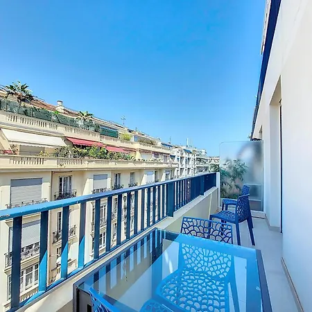 Nestor&jeeves - Bleu Azur Vue - - Very Close Sea