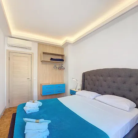 Nestor&jeeves - Bleu Azur Vue - - Very Close Sea *